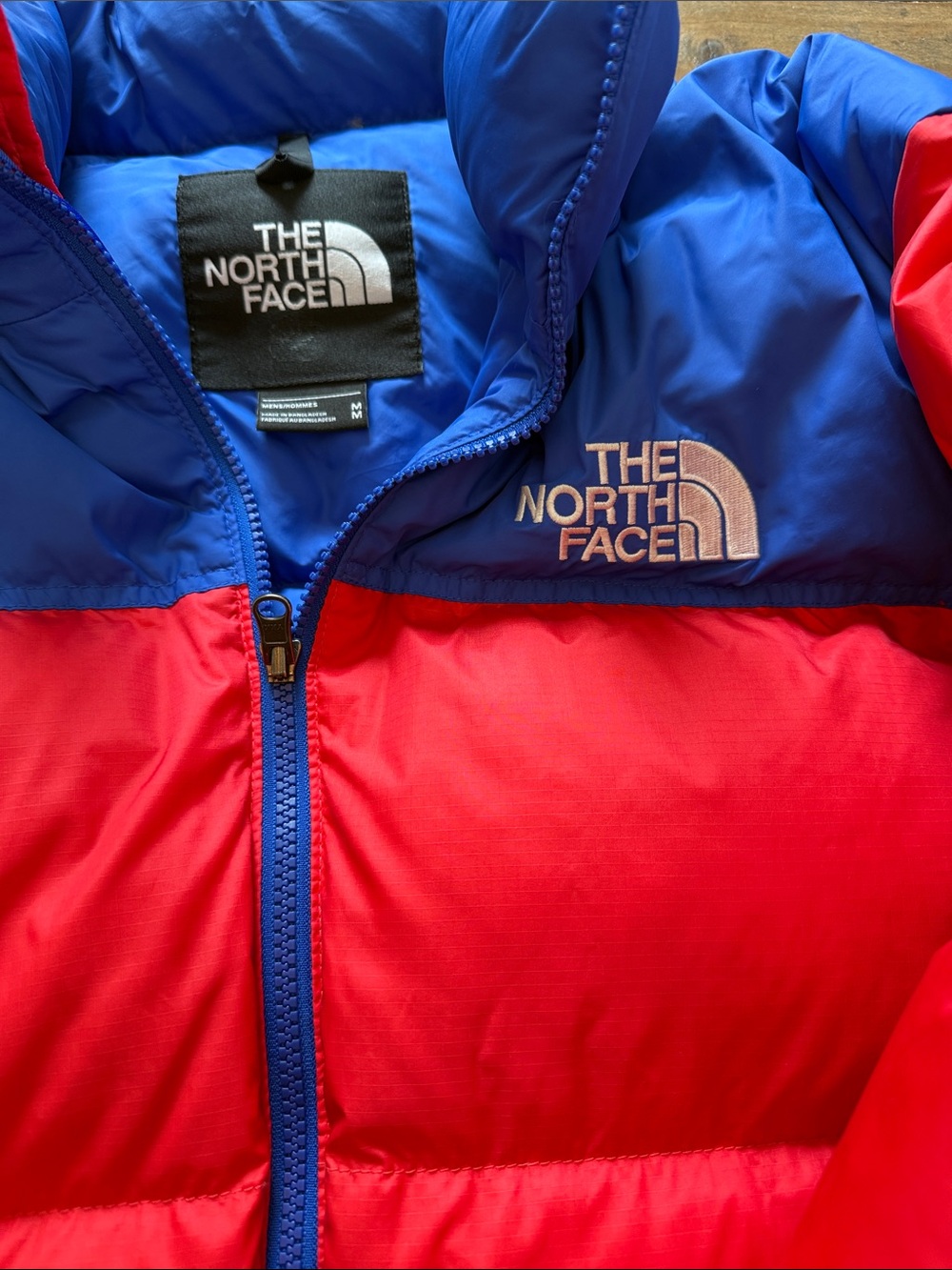 The North Face mens Red and Blue Puffer Jacket- like new used condition. - Picture 3 of 5
